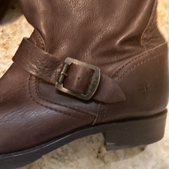 Veronica slouch Frye boot. Size 9.5 - Picture 6 of 7